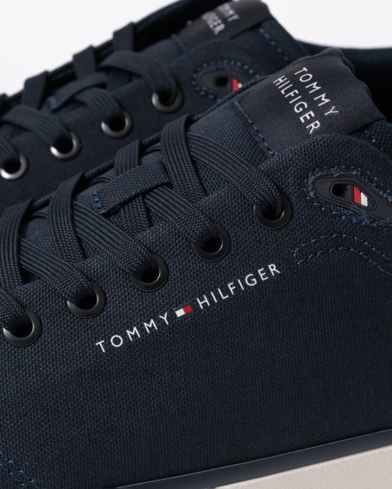 Tommy Hilfiger Hi Vulc Low Canvas Bla - Image 2