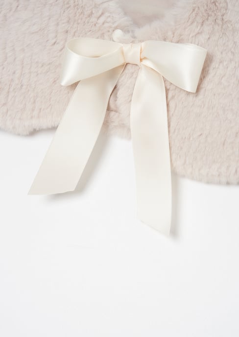 Bella Taupe Fur Collar - Image 3
