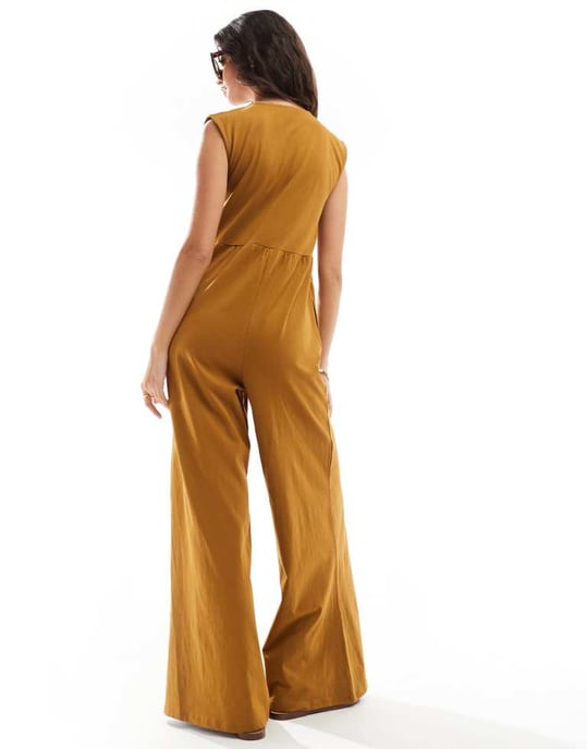 ASOS DESIGN tie front wide leg jumpsuit in brown - Image 4