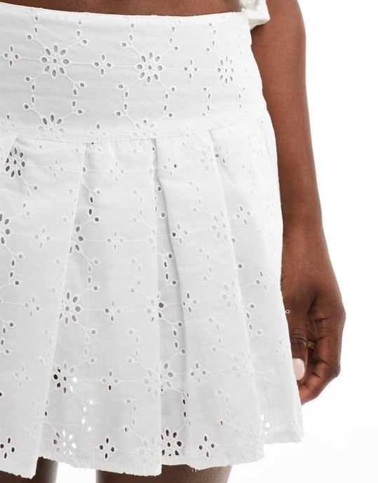 ASOS DESIGN pleated mini skirt in white broderie - WHITE - Image 4