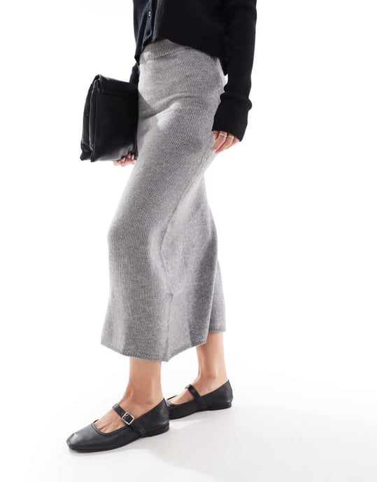 ASOS DESIGN Petite knitted midi skirt in grey - Image 3