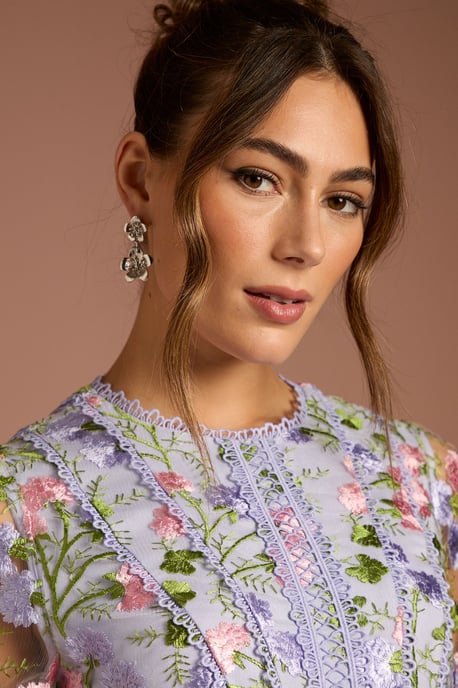 Short Sleeve Embroidered Pleated Skirt Midi Dress - Image 4