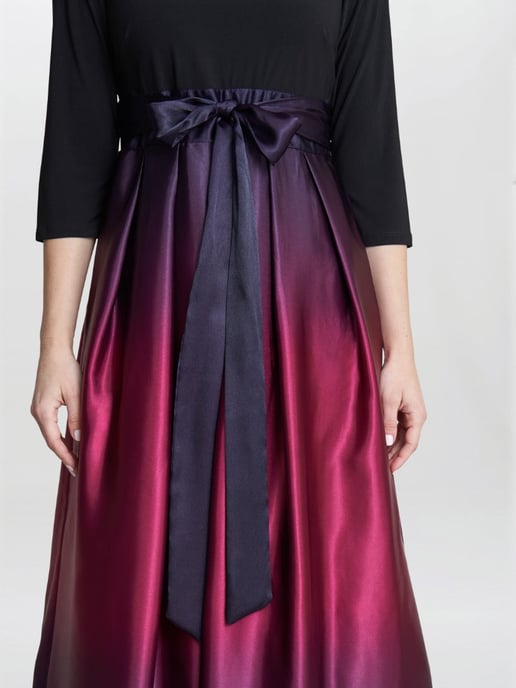 Ingrid V Neck Back Ombre Satin Maxi Dress - Image 3