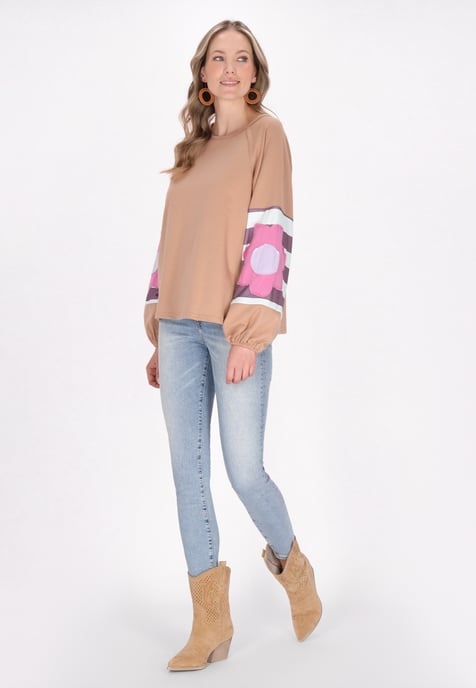 usha Sweatshirt - Image 2