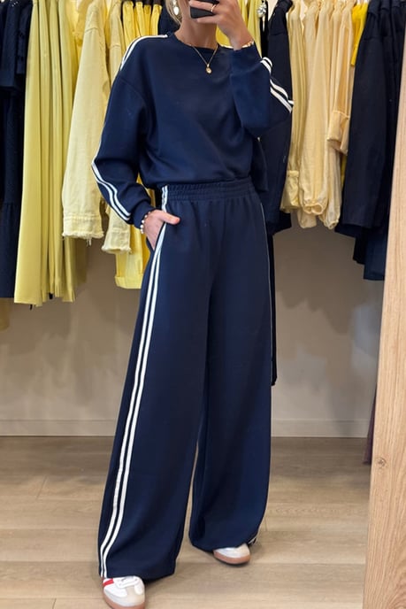 Stripe Detail Pant Set - Image 1