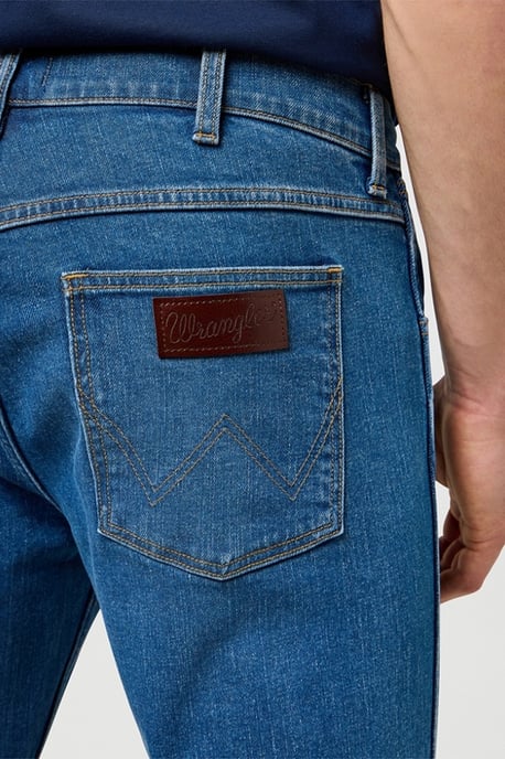 GB - Wrangler - Greensboro - Oakwood Blue - Image 3