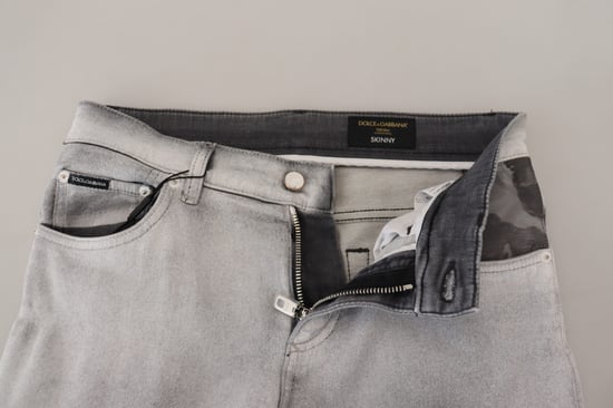 Rechtaflopende Jeans met Camouflage Detail - Image 4