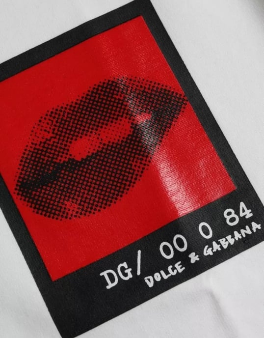Läpptryck T-shirt med kort ärm - Image 5
