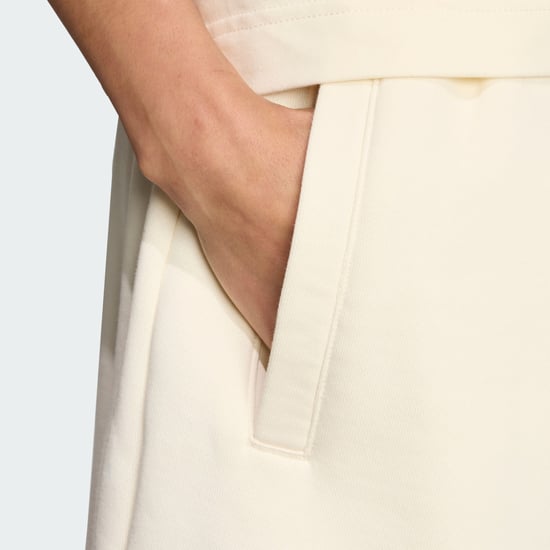 Essentials Linear Shorts Oversized - Image 4