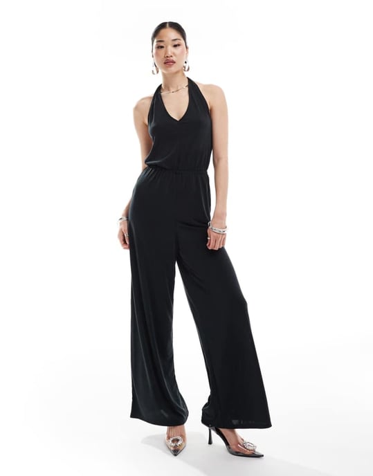 Vila slinky halterneck bredbenad jumpsuit i svart - Image 4