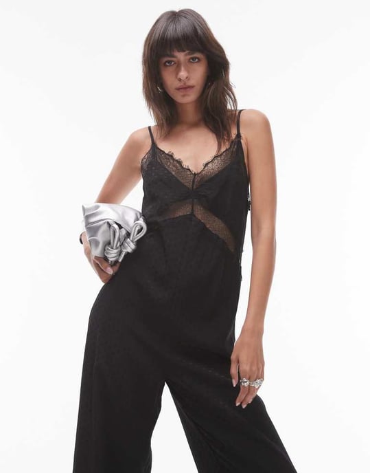 Topshop midi jacquard jumpsuit med spetsbyst i svart - Image 4