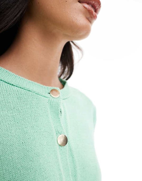 ASOS DESIGN kort kardi med guldknappar i grönt - Image 3