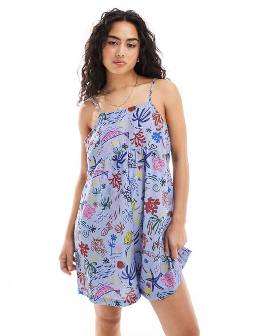 Vero Moda fyrkantig hals oversized jumpsuit i havslandskapstryck - Image 4