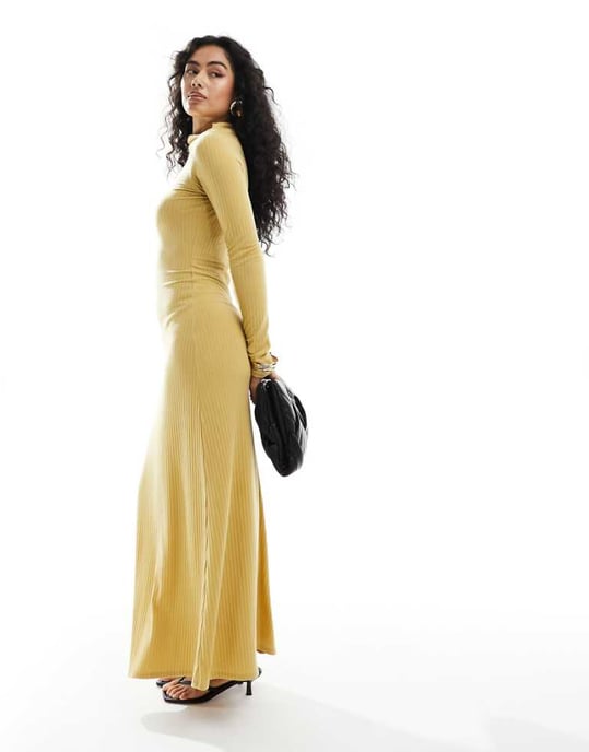 ASOS DESIGN ribbad asymmetrisk rynkad hals maxi klänning med lång ärm i gul - Image 1