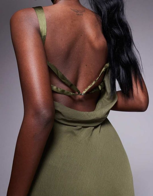 ASOS DESIGN maxiklänning med korsettdetalj i khaki - Image 4