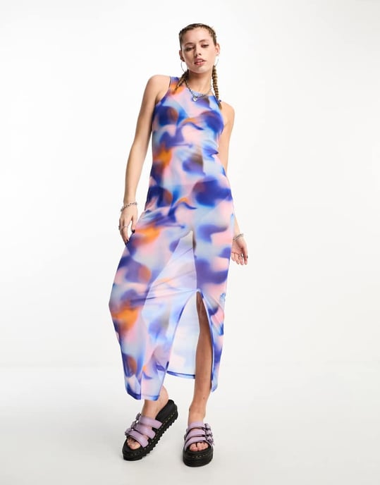 Noisy May mesh maxiklänning med sidoklyv i flerfärgad tie dye - Image 4
