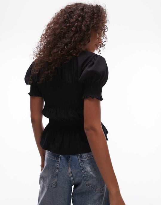 Topshop skjorta med rynkade paneler i svart - Image 3