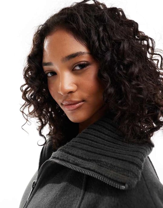 ASOS DESIGN stickad krage lång kappa i kolgrå - Image 3
