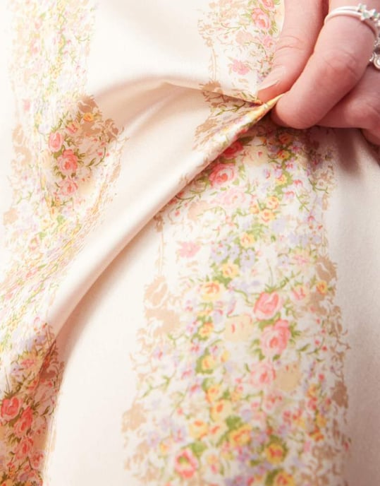 Återvunnen vintage midi-teaklänning i blommönster - Image 3