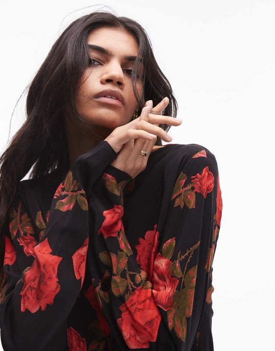 Topshop snedhals bias mini teklänning i rosablommig - Image 2