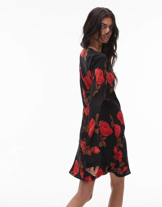 Topshop snedhals bias mini teklänning i rosablommig - Image 3