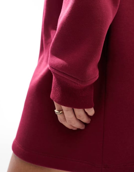 ASOS DESIGN oversized mini sweatshirtklänning i vinröd - Image 4