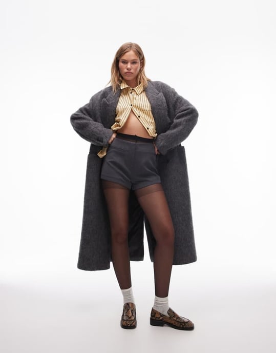 Topshop skräddarsydda kortbyxor i grått - Image 1