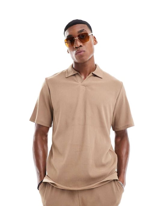 Jack & Jones koordinerad plysch polo med omklädd krage i khaki - Image 1