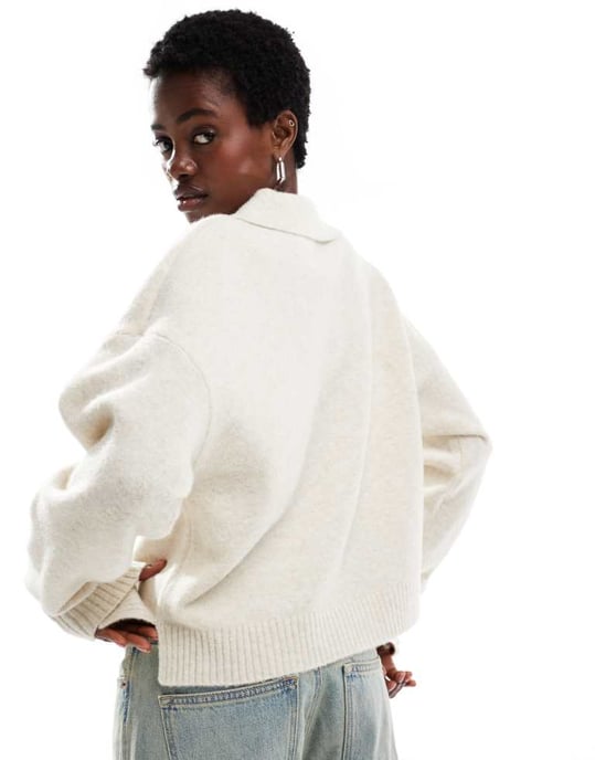 Monki stickad polo jumper i off-white - Image 4