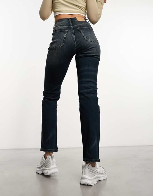 Weekday Twig rak ben stretchjeans i svampblå tvätt - Image 3