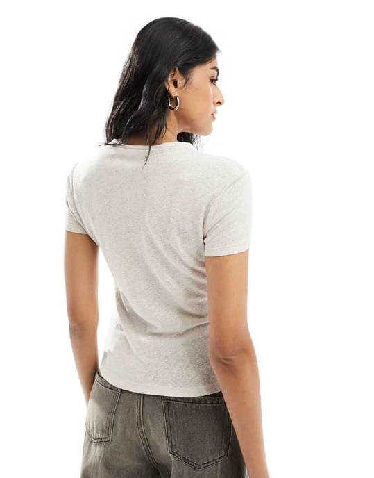 Veckodags linneblandning smal t-shirt i beige - Image 3