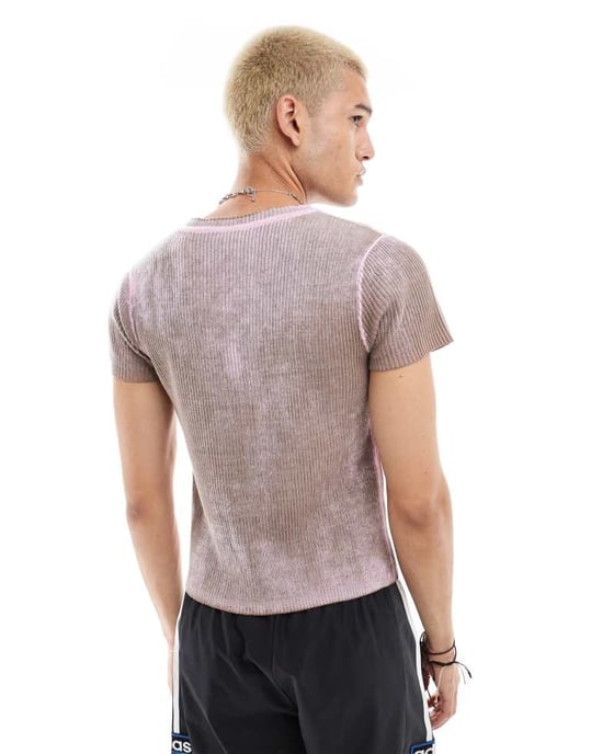 COLLUSION syra-tvättad t-shirt i khaki och rosa - Image 3