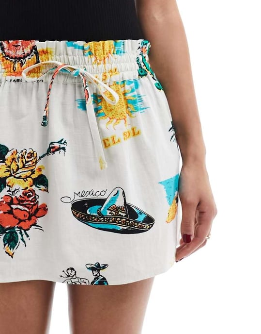 ASOS DESIGN linne-look knytmidja mini kjol i tropisk utskrift - Image 4