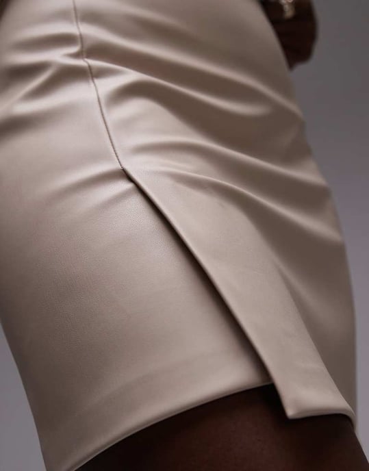 Topshop Tall fusk läder mini kjol med step hem i fawn - Image 4