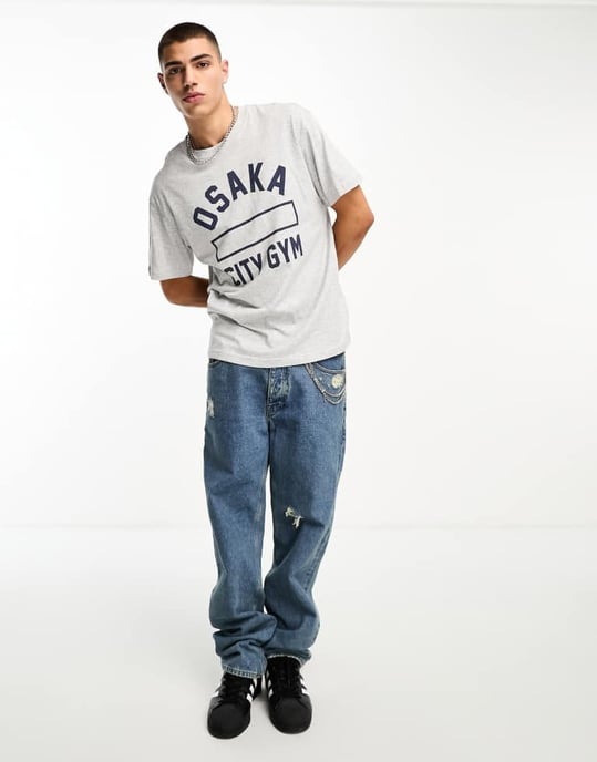 Cotton On avslappnad t-shirt med gymgrafik - Image 4