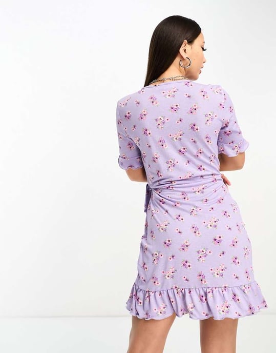 JDY Tall exklusiv virkad miniklänning i lila vintageblomster - Image 2