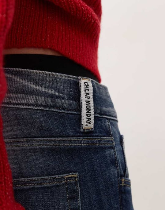Cheap Monday Sleeze super stretch skinny jeans i blå spray - Image 4