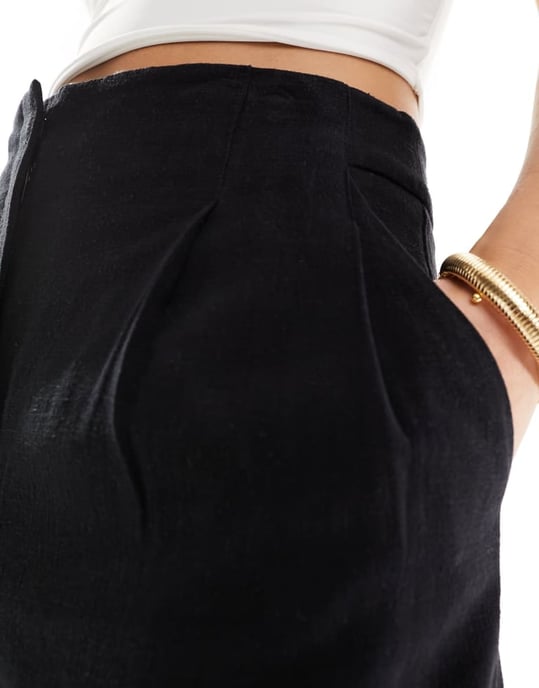 ASOS DESIGN Lång hög midja sömdetalj shorts i linne i svart - Image 2