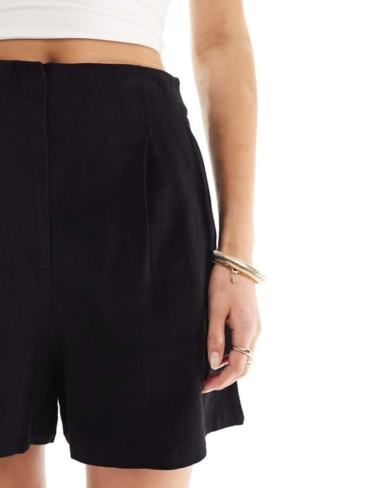 ASOS DESIGN Lång hög midja sömdetalj shorts i linne i svart - Image 4