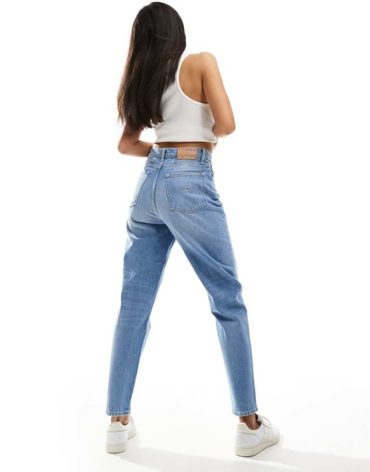 Tommy Jeans ultra high mom jeans i ljus tvätt - Image 3
