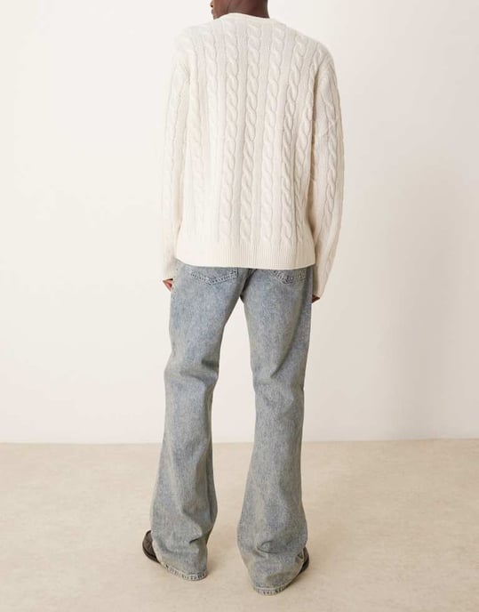 ASOS DESIGN löst sittande utsvängda jeans i blå smutsig nyans - Image 2