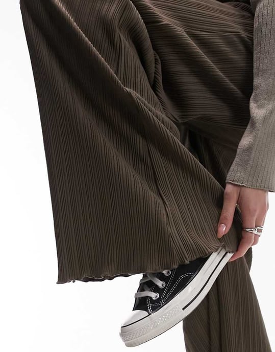Topshop plisserade vida byxor i khaki - Image 2