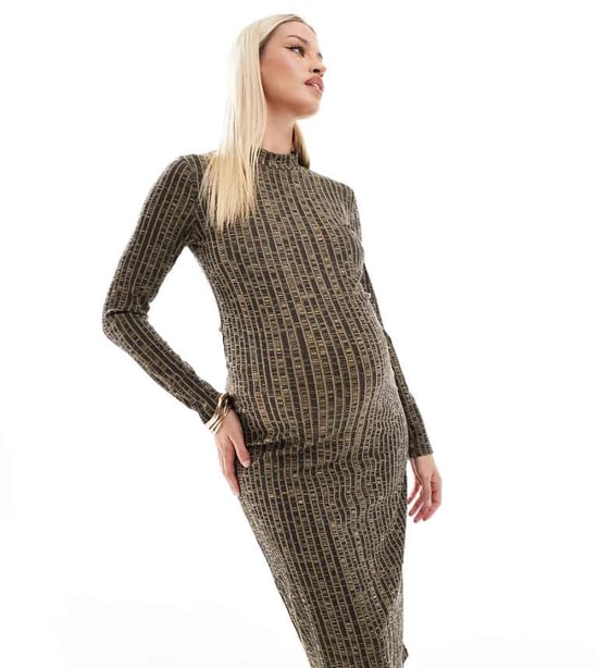 Mamalicious graviditetsklänning i texturerad ribbjersey i brun melange - Image 1