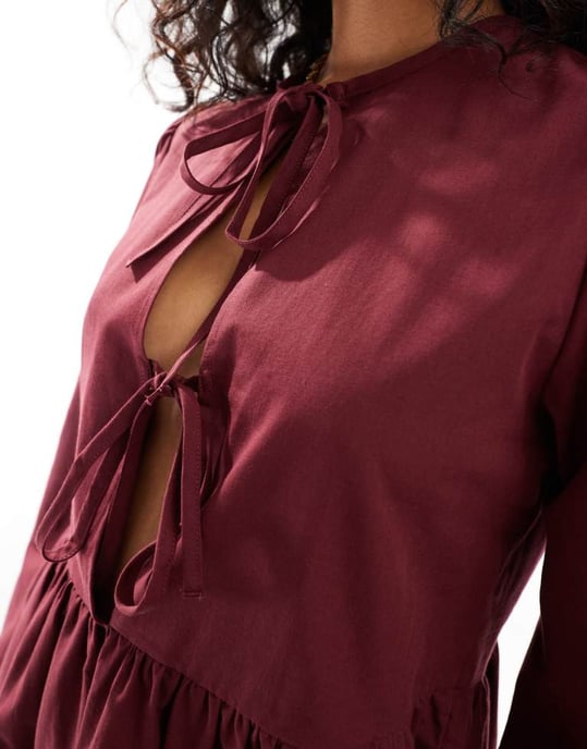 ASOS DESIGN poplin knytfront långärmad klänning i bordeaux - Image 4