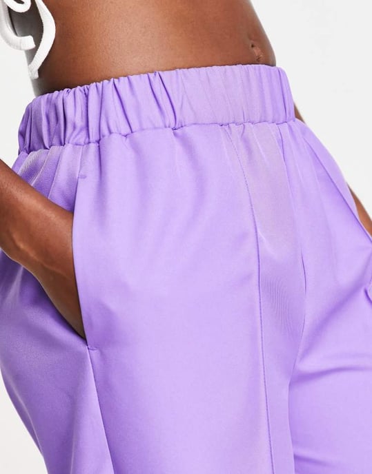 ASOS DESIGN skräddarsydda byxor med elastisk midja i lila - Image 3