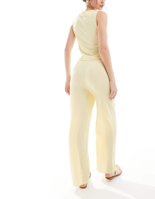 Vero Moda strukturerad jerseybyxor set i ljus citron - Image 3