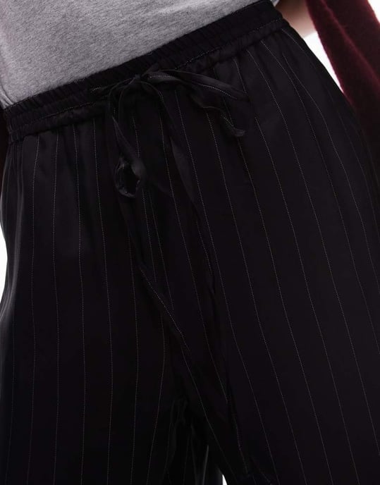 Topshop svart satintrosa med randig dragsko - Image 4