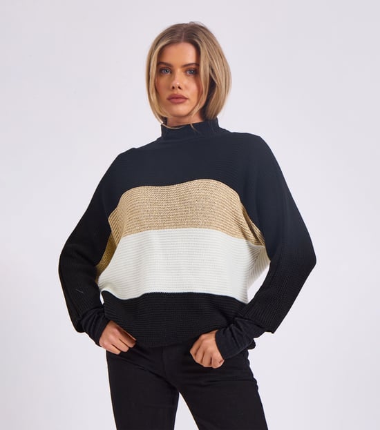 Stripig stickad oversized tröja med sned halsringning - Image 2