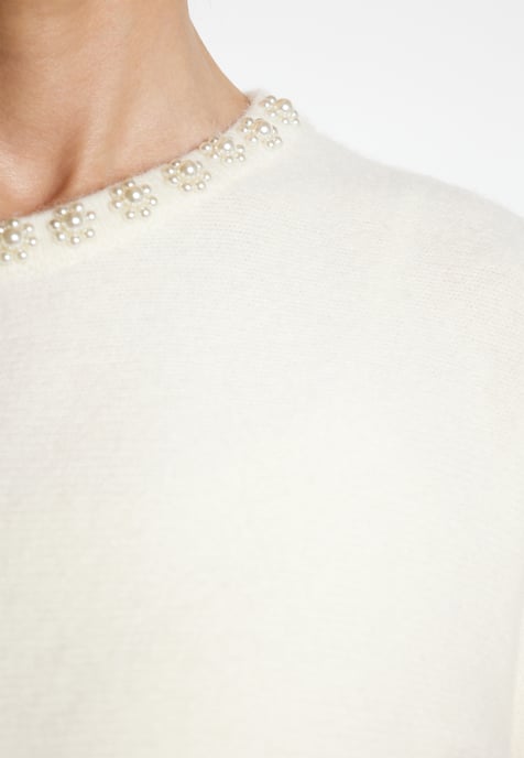 usha women off-white - Image 5