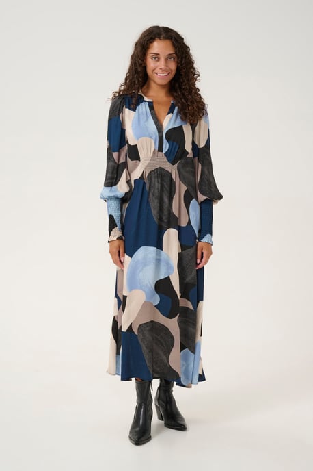 CUdana Long Dress Dress Relaxed fit - Image 1